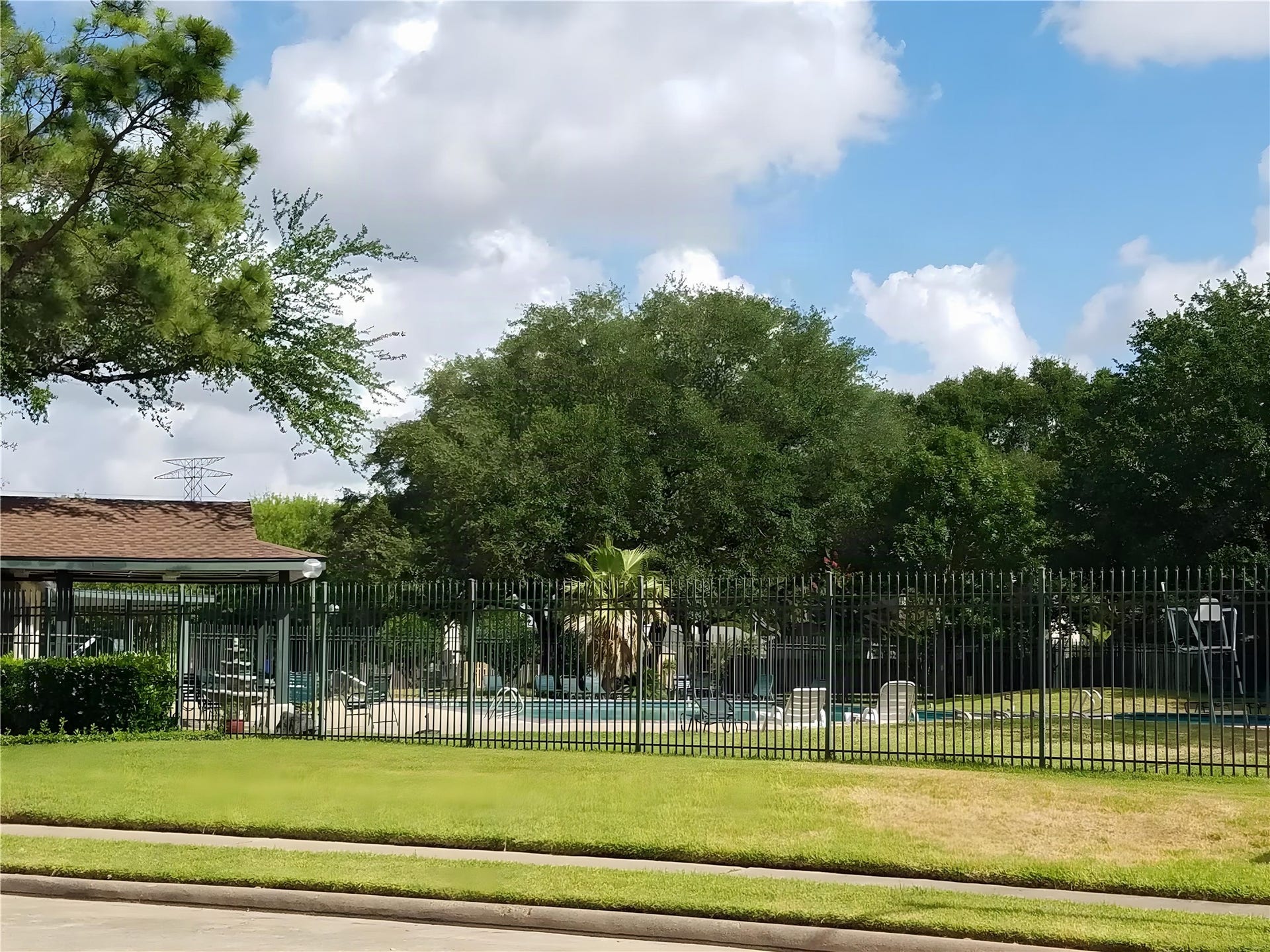11907 Moss Ridge Road, Houston, TX 77043 11907 Moss Ridge Road, Houston, TX 77043