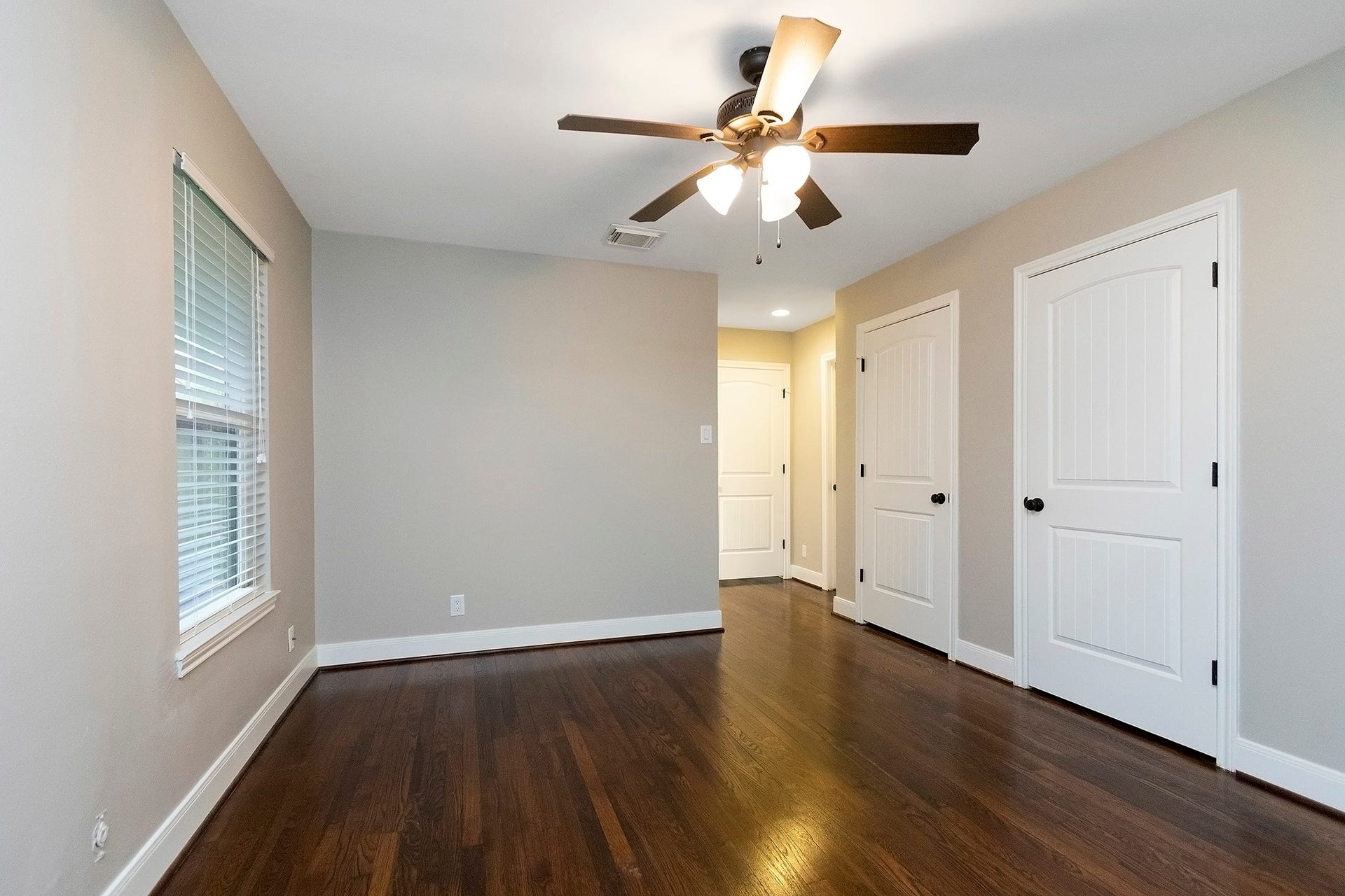 1422 Cheshire Lane, Houston, TX 77018 1422 Cheshire Lane, Houston, TX 77018