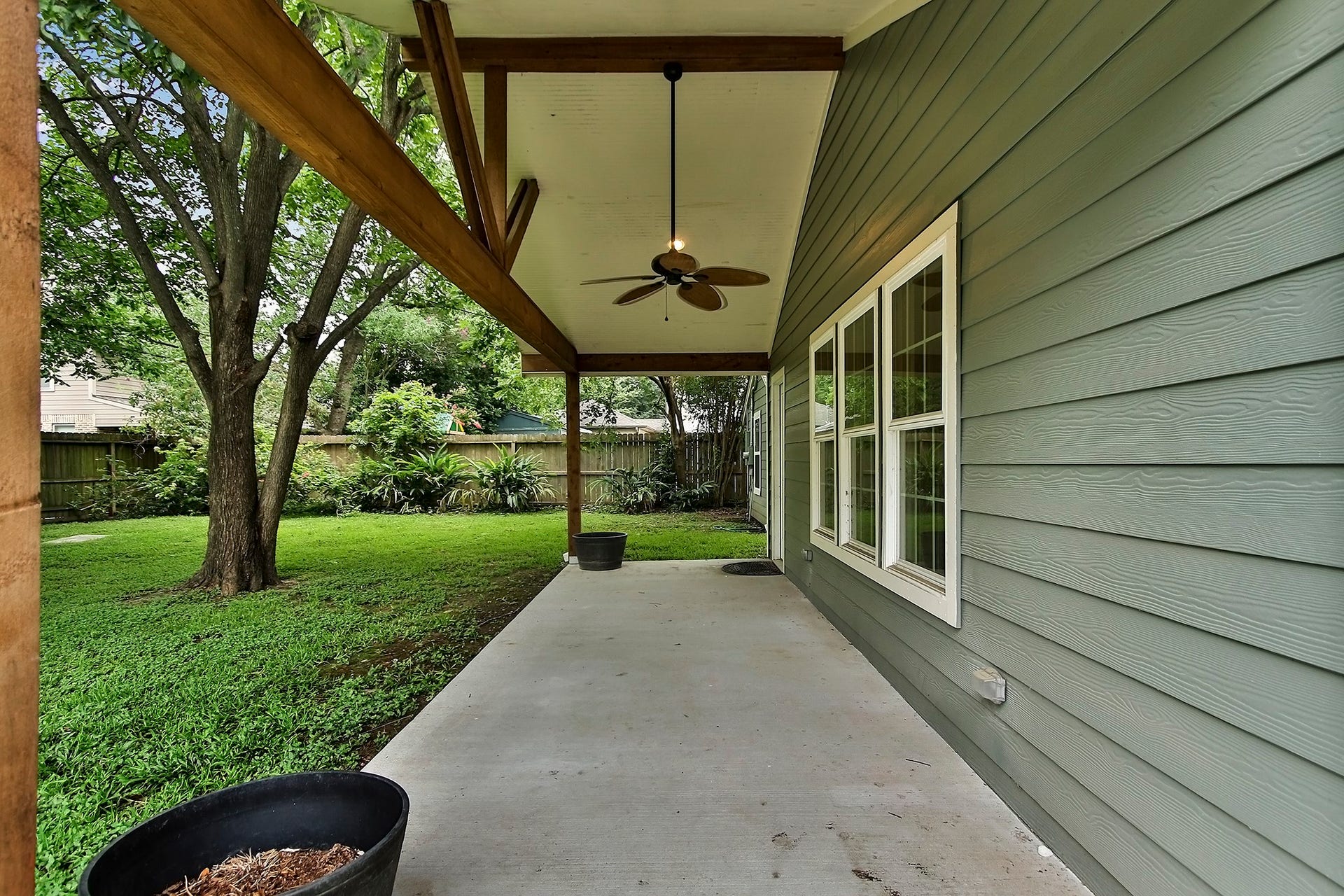 1422 Cheshire Lane, Houston, TX 77018 1422 Cheshire Lane, Houston, TX 77018