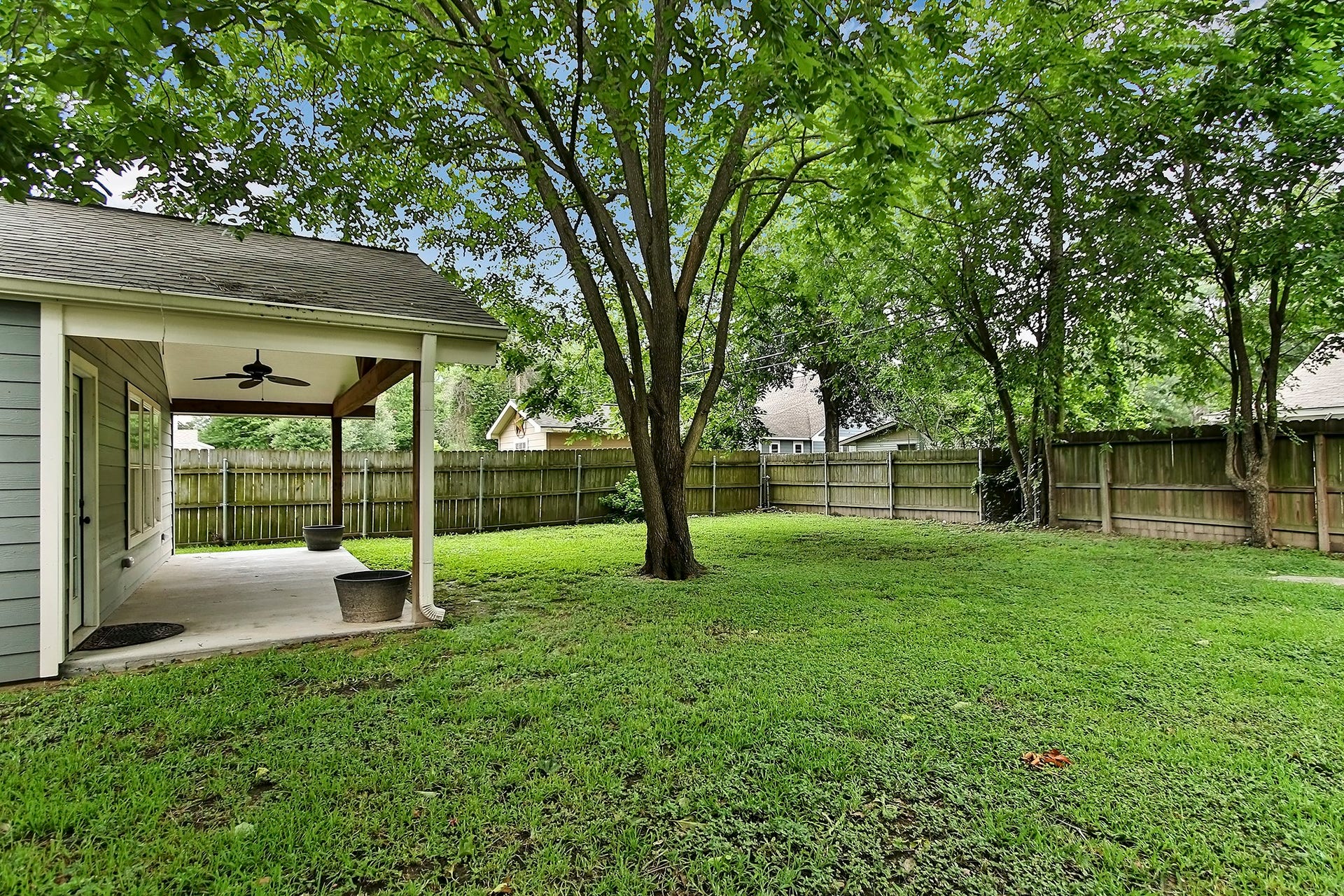1422 Cheshire Lane, Houston, TX 77018 1422 Cheshire Lane, Houston, TX 77018