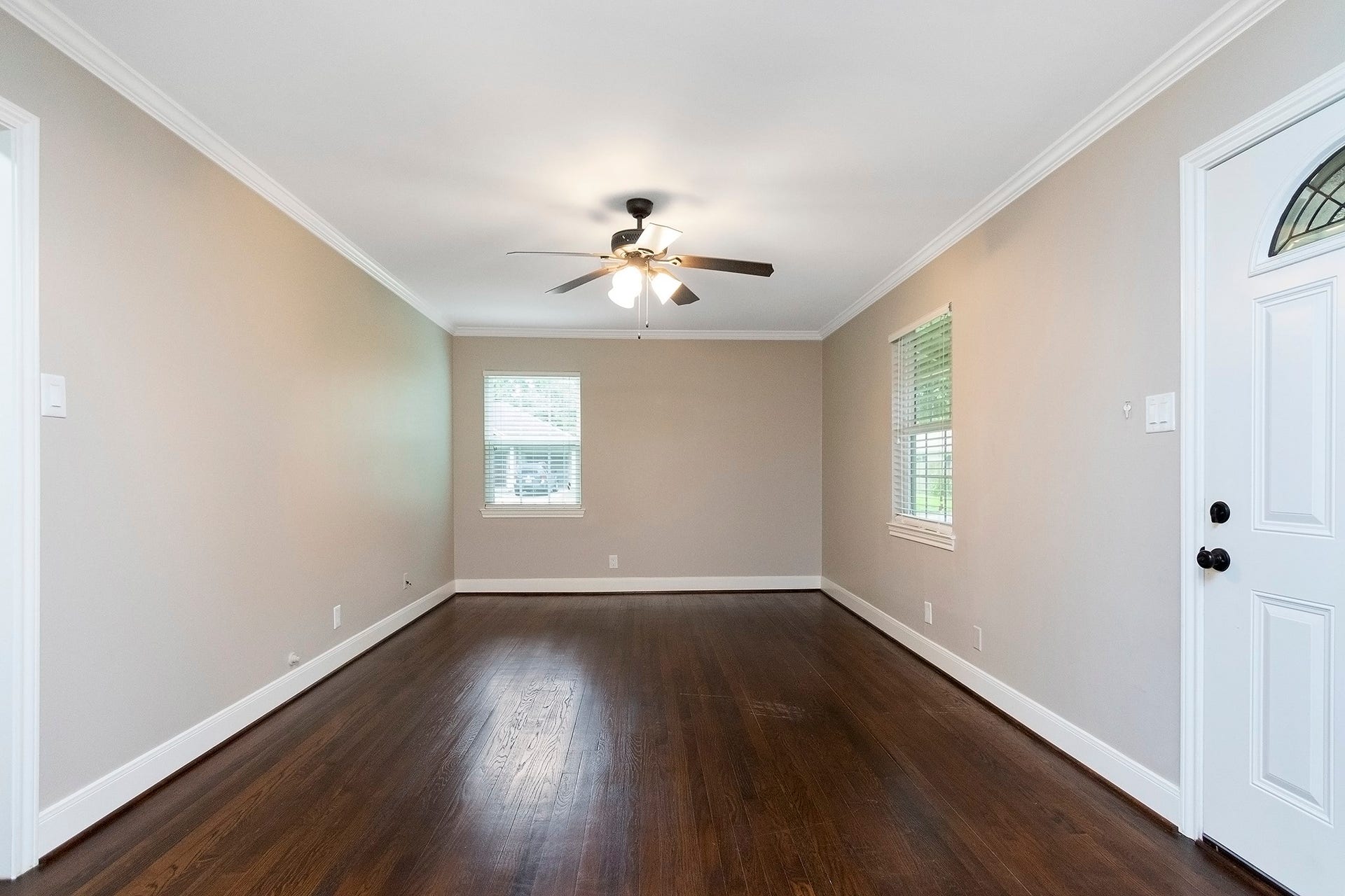 1422 Cheshire Lane, Houston, TX 77018 1422 Cheshire Lane, Houston, TX 77018
