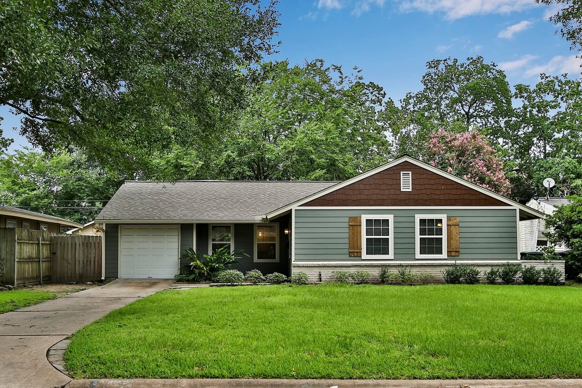 1422 Cheshire Lane, Houston, TX 77018 1422 Cheshire Lane, Houston, TX 77018