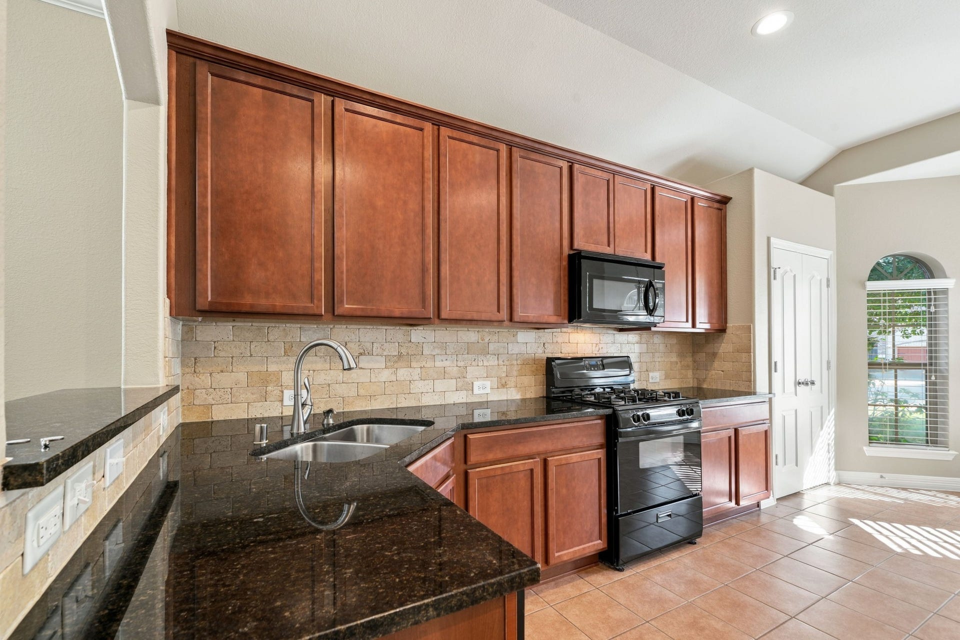 7302 Durango Creek Drive, Magnolia, TX 77354 7302 Durango Creek Drive, Magnolia, TX 77354