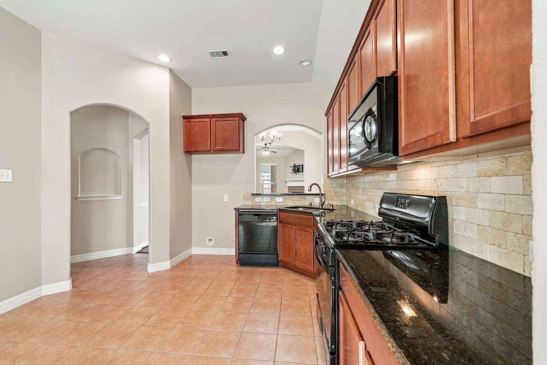 7302 Durango Creek Drive, Magnolia, TX 77354 7302 Durango Creek Drive, Magnolia, TX 77354