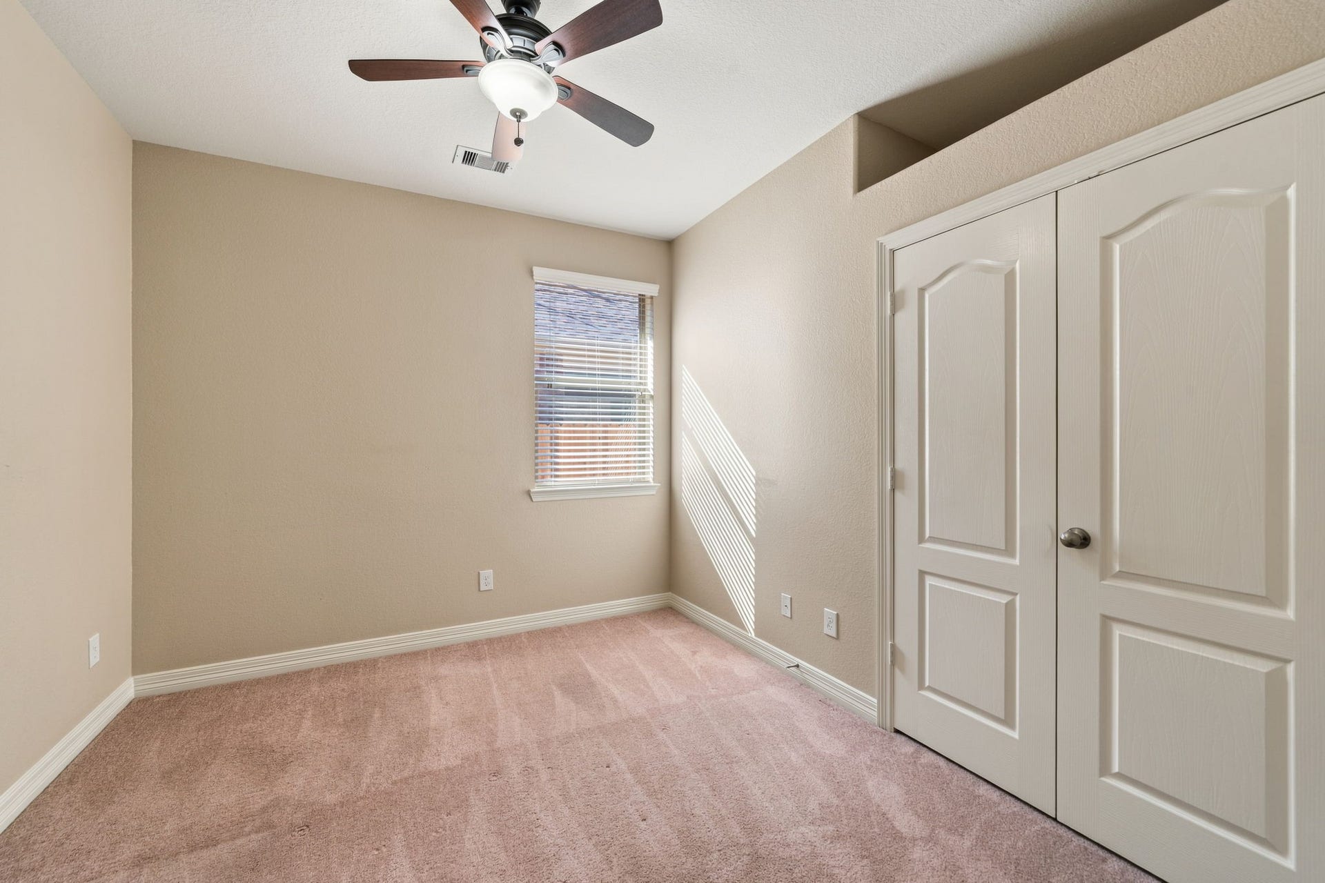 7302 Durango Creek Drive, Magnolia, TX 77354 7302 Durango Creek Drive, Magnolia, TX 77354