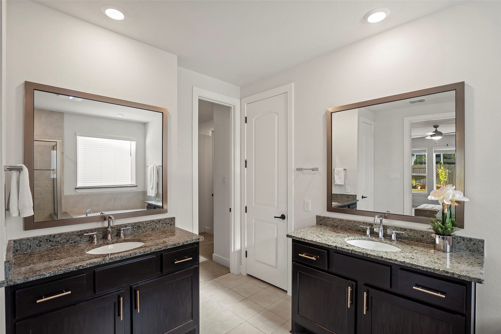 4802 Pecos Ridge Lane, Sugar Land, TX 77479