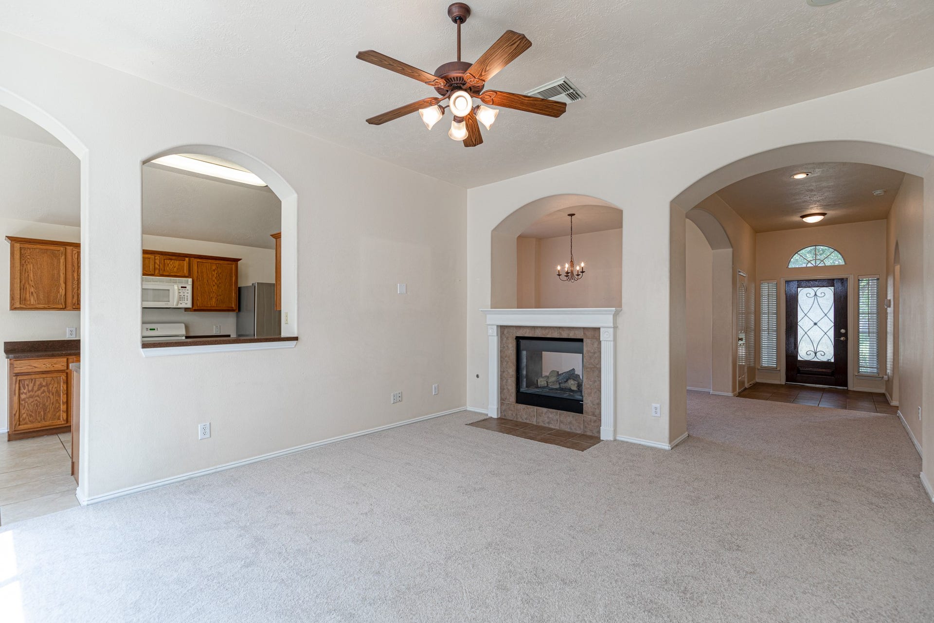 2505 Shady Falls Lane, Pearland, TX 77584