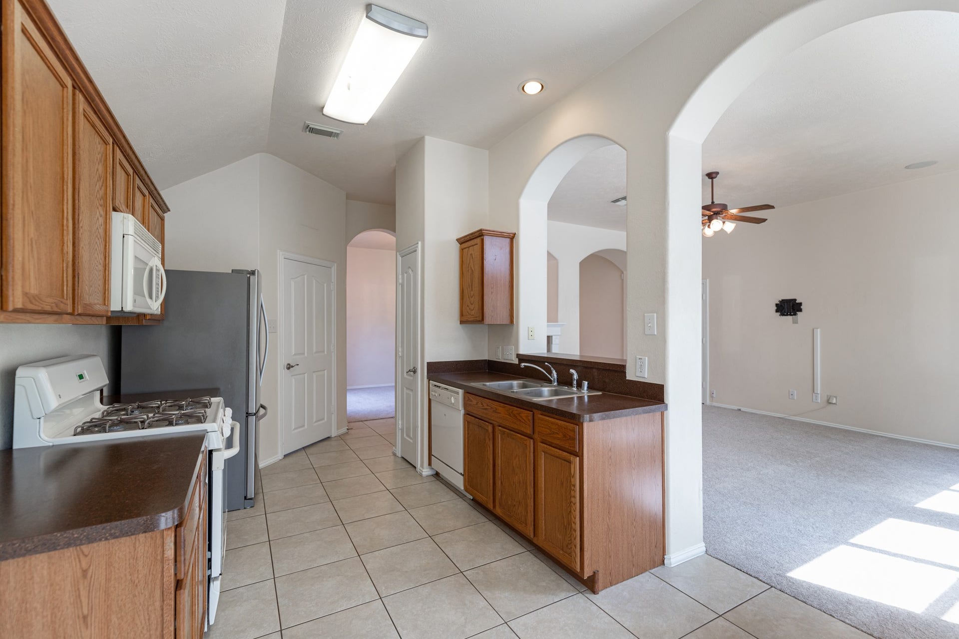 2505 Shady Falls Lane, Pearland, TX 77584