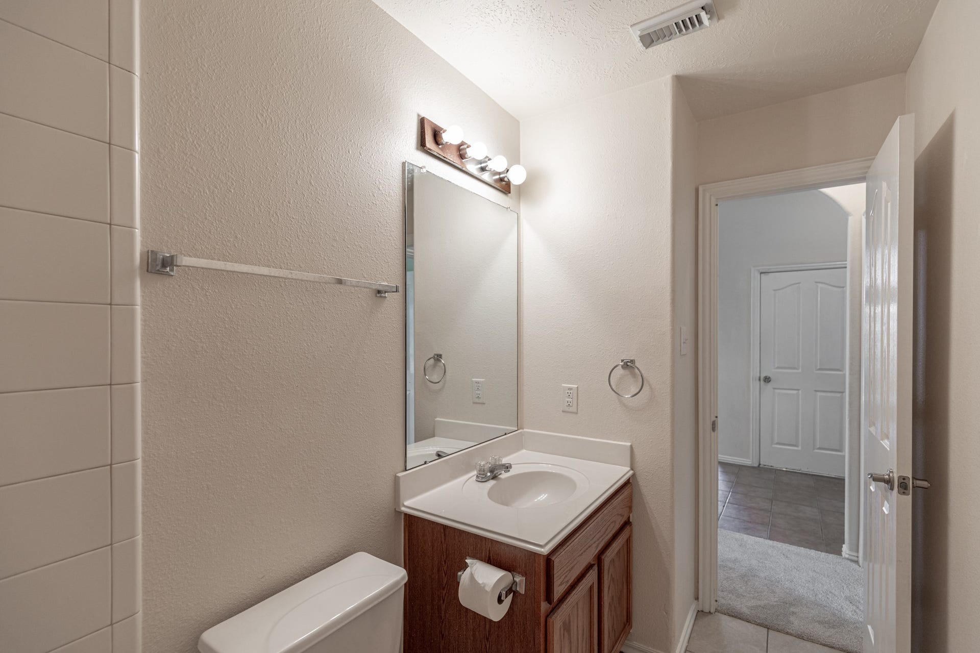 2505 Shady Falls Lane, Pearland, TX 77584