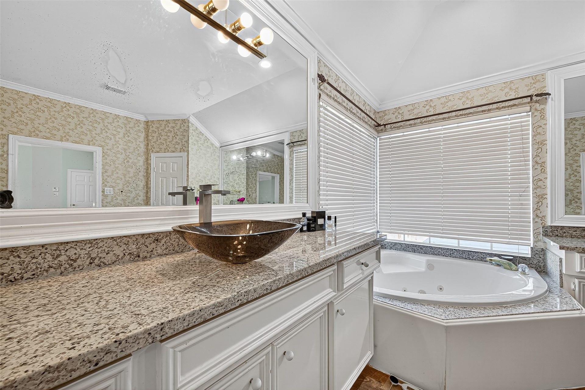 4206 Clearwater Court, Missouri City, TX 77459 4206 Clearwater Court, Missouri City, TX 77459
