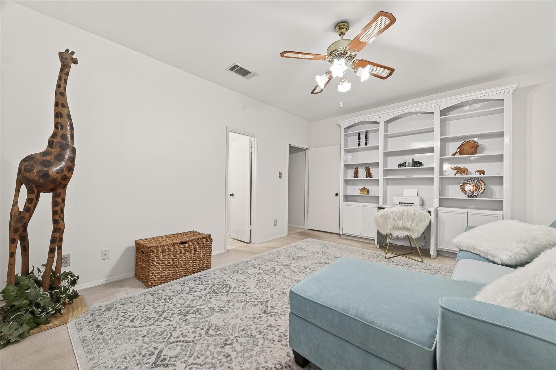 17645 Red Oak Drive, #7645, Houston, TX 77090
