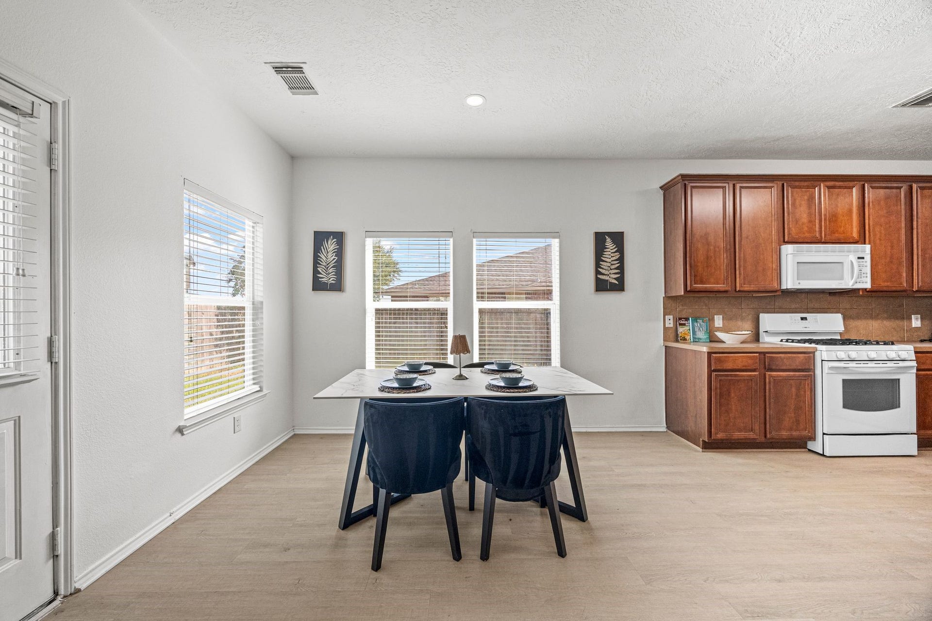 9610 Beckwood Post Drive, Houston, TX 77095 9610 Beckwood Post Drive, Houston, TX 77095