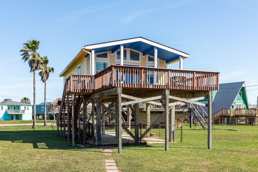 Property photo for 819 Sea Shell Drive, Surfside Beach, TX