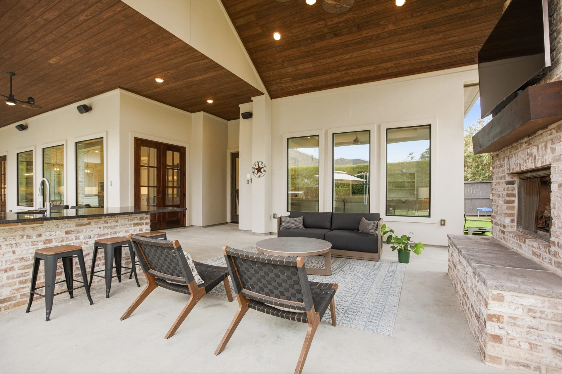 6626 Pennwell Drive, Spring, TX 77389