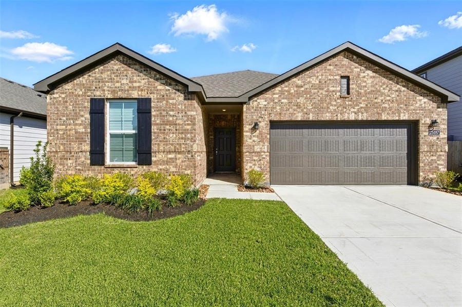 Property photo for 25187 leather leaf ct, Montgomery, TX