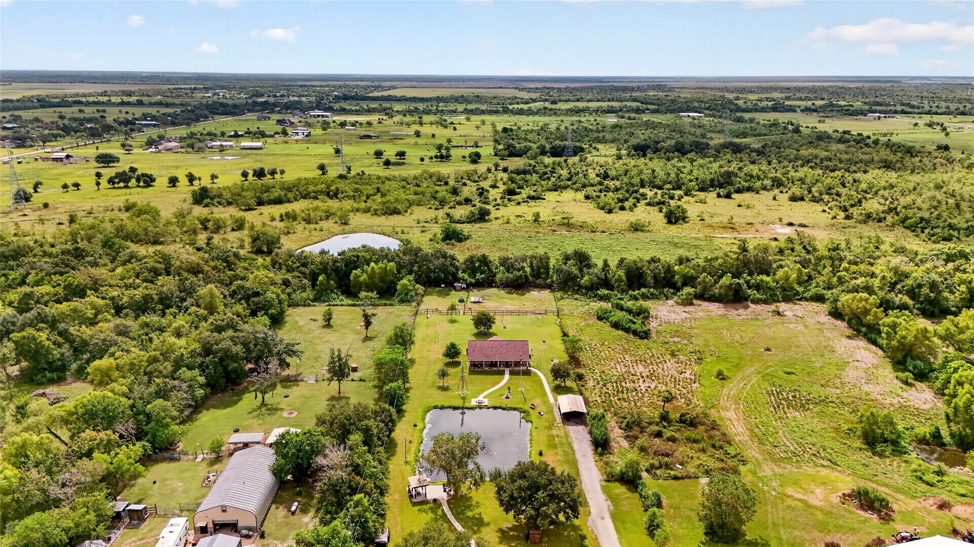 4933 1/2 Powers Ln, Alvin, TX 77511 4933 1/2 Powers Ln, Alvin, TX 77511