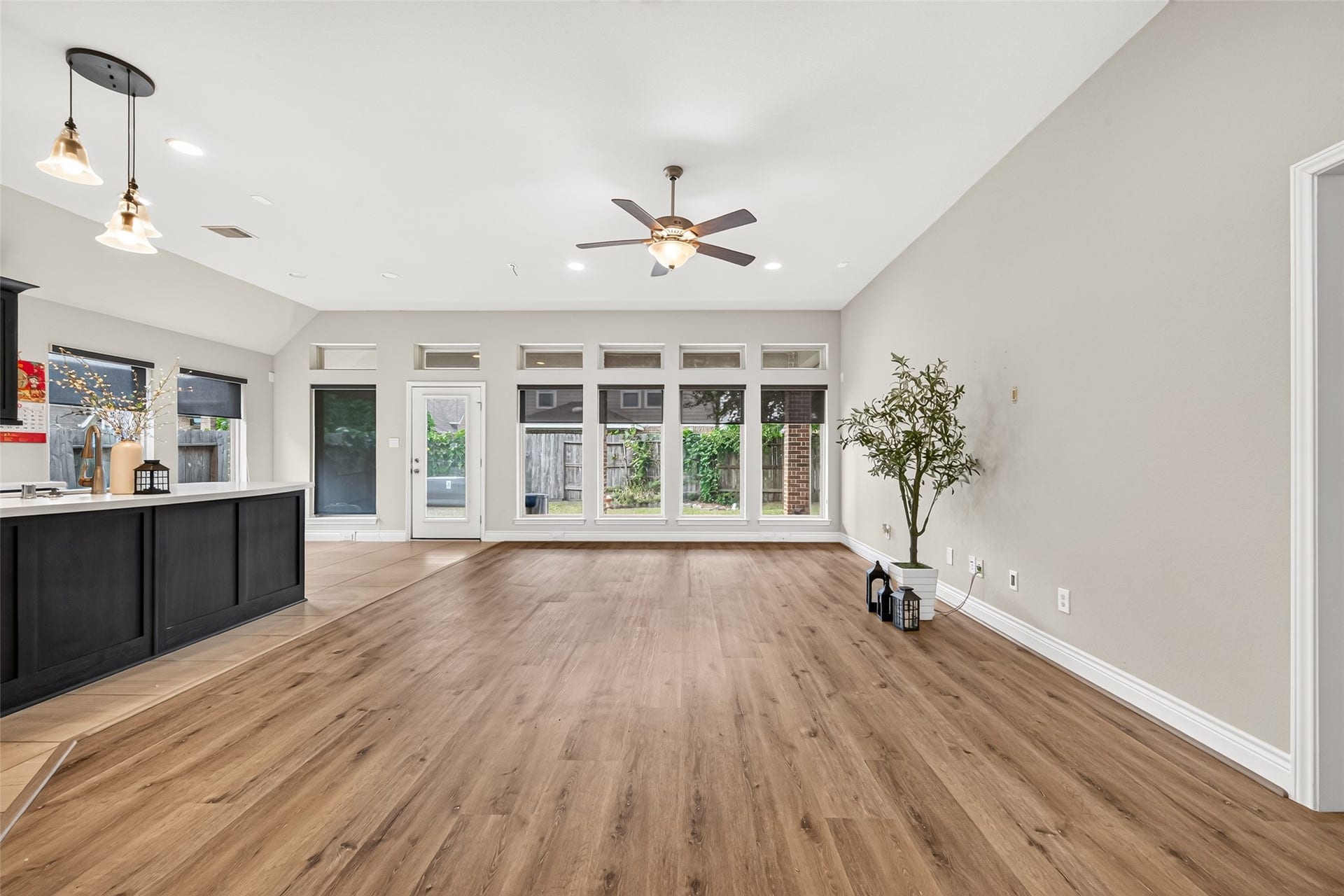 10710 Inverclyde Drive, Richmond, TX 77407 Formal Living Room