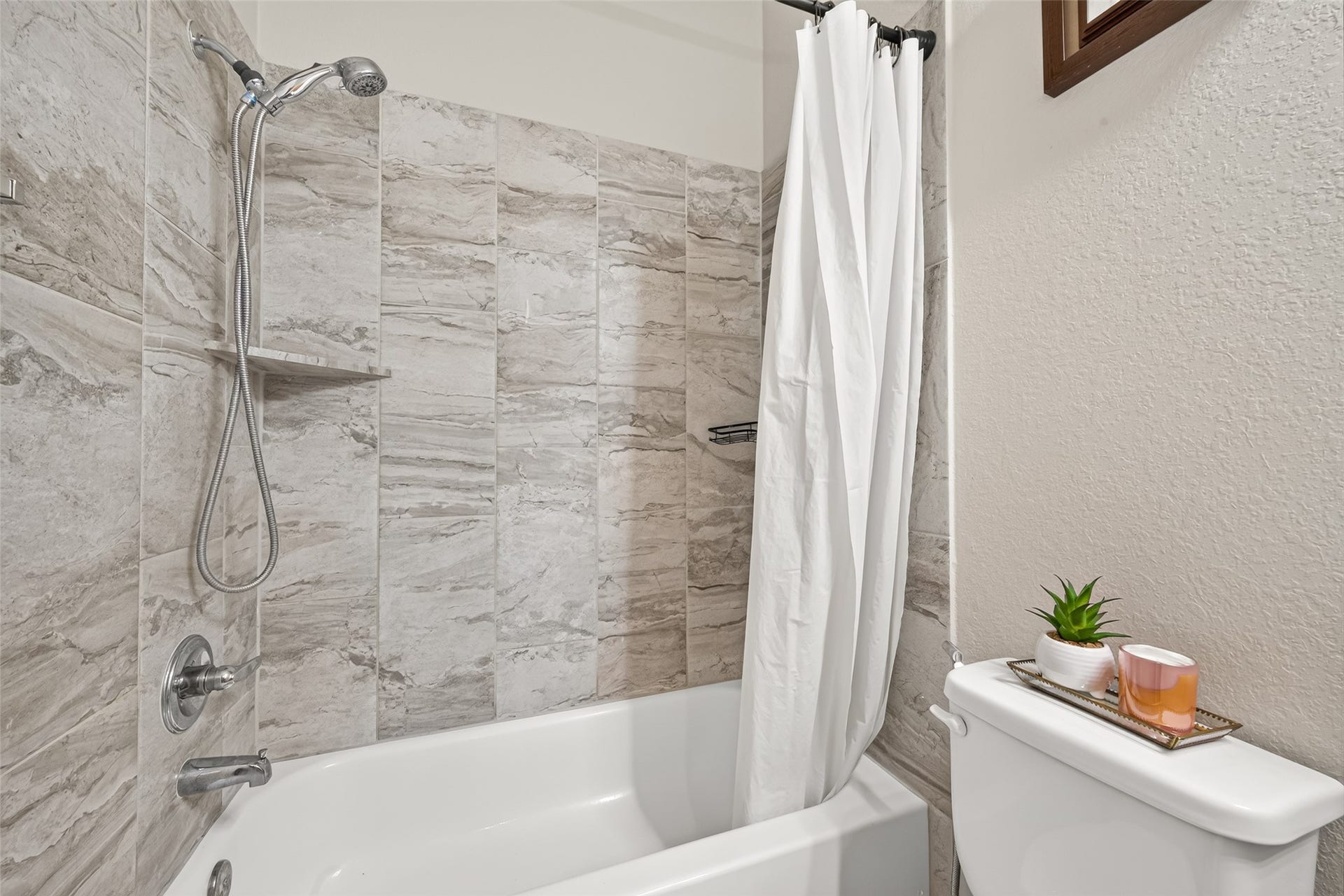 10710 Inverclyde Drive, Richmond, TX 77407 10710 Inverclyde Drive, Richmond, TX 77407