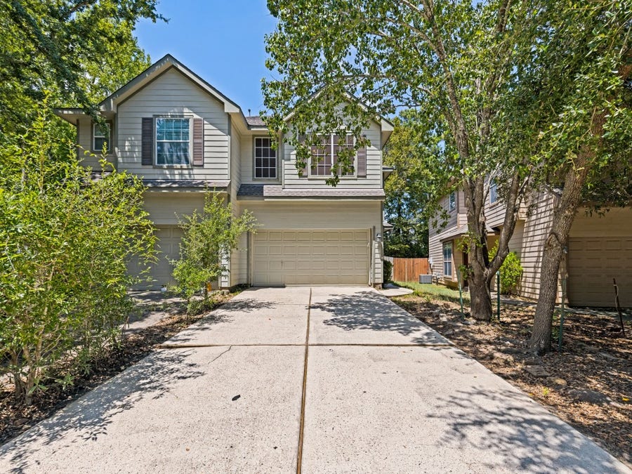 Property photo for 151 N Burberry Park Circle, Spring, TX