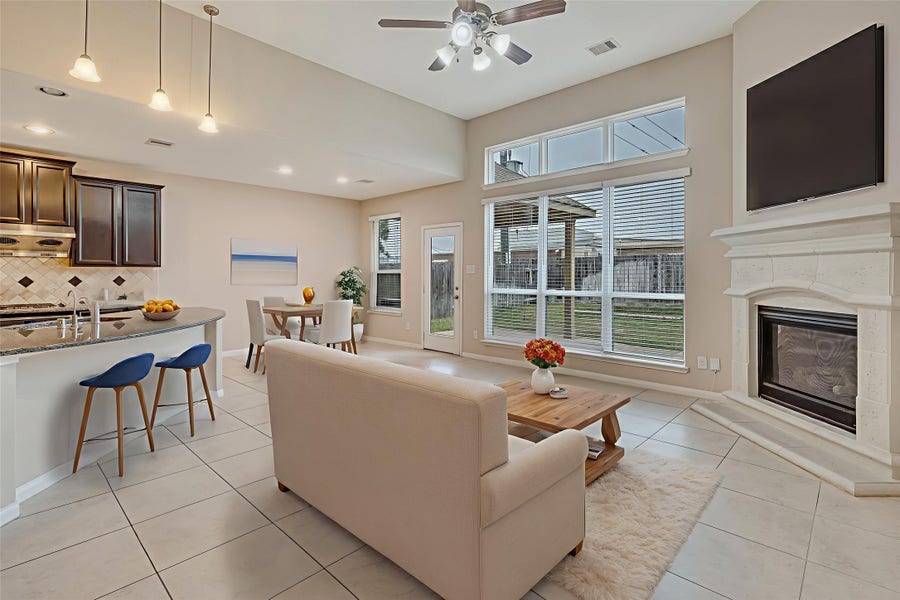 Property photo for 17602 Stamford Oaks Drive, Tomball, TX