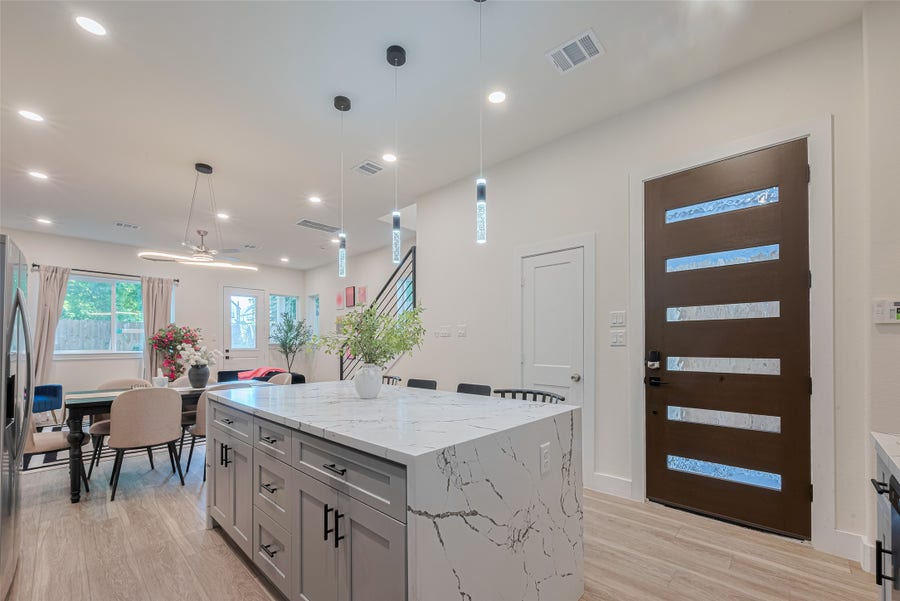Property photo for 2909 Nagle Street, Houston, TX