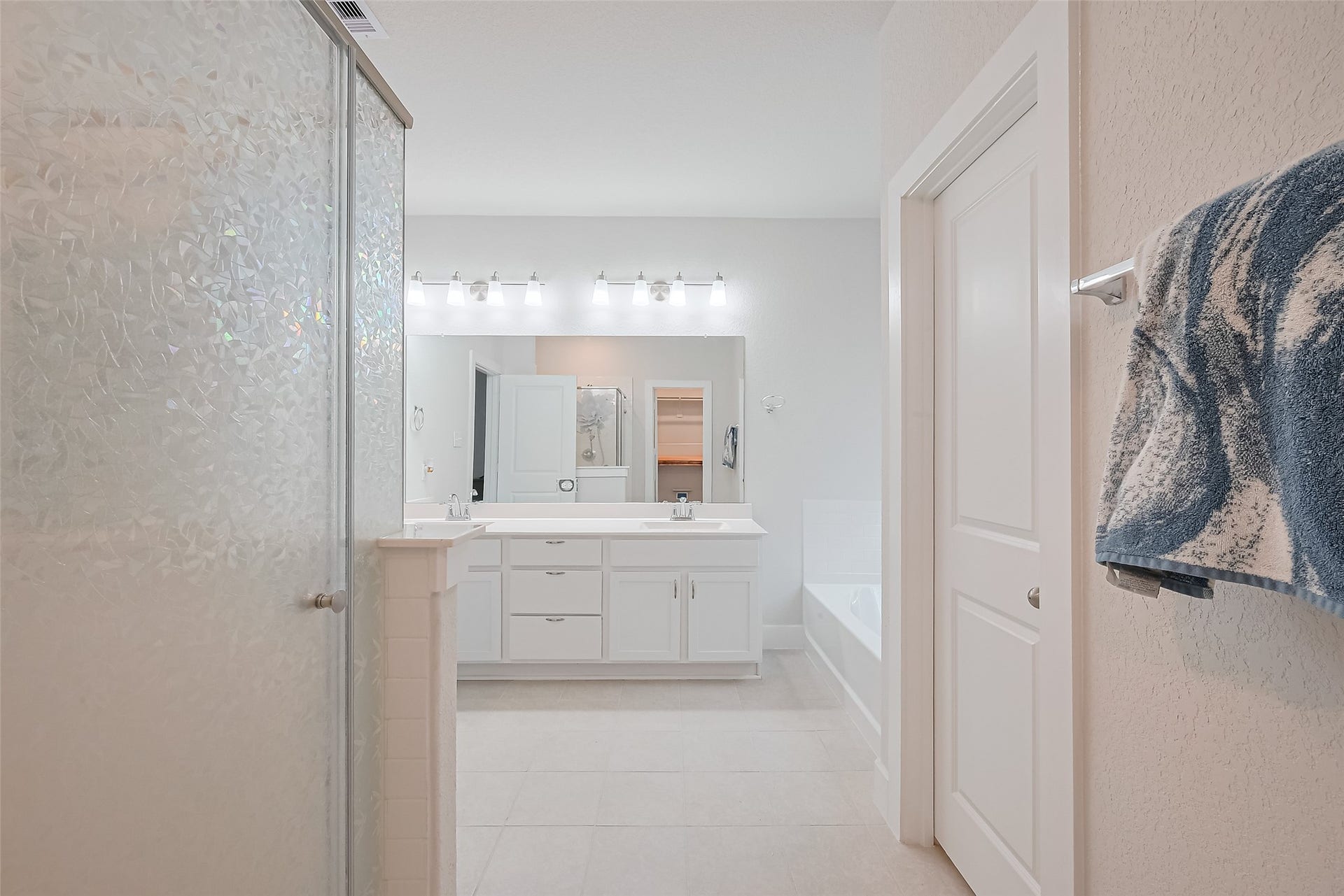 200 Catalina Cove Drive, Katy, TX 77493 200 Catalina Cove Drive, Katy, TX 77493