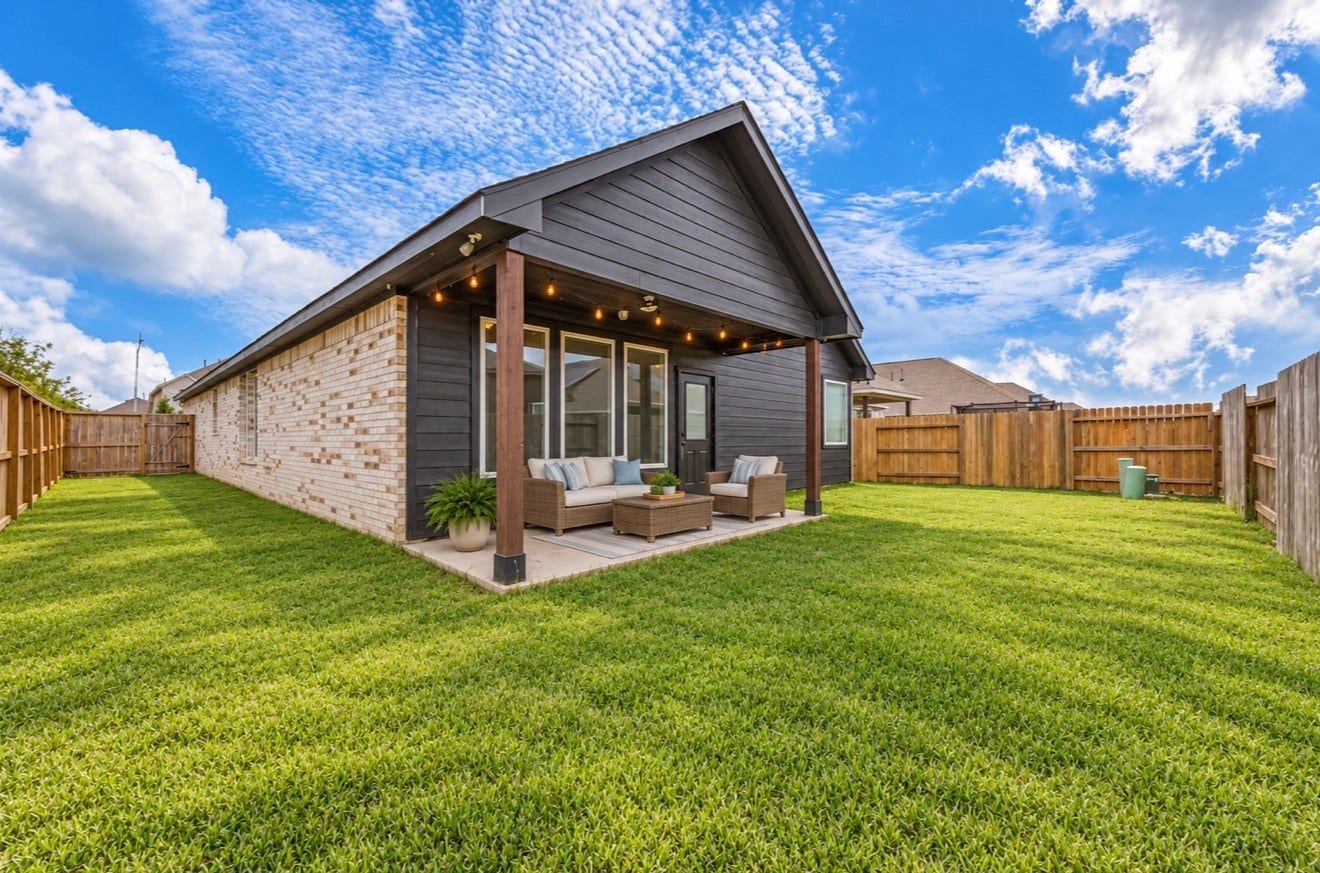 200 Catalina Cove Drive, Katy, TX 77493 Virtually Staged