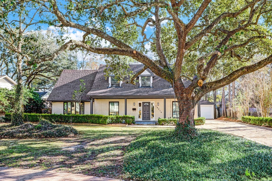 Property photo for 10719 Bayou Glen Road, Houston, TX