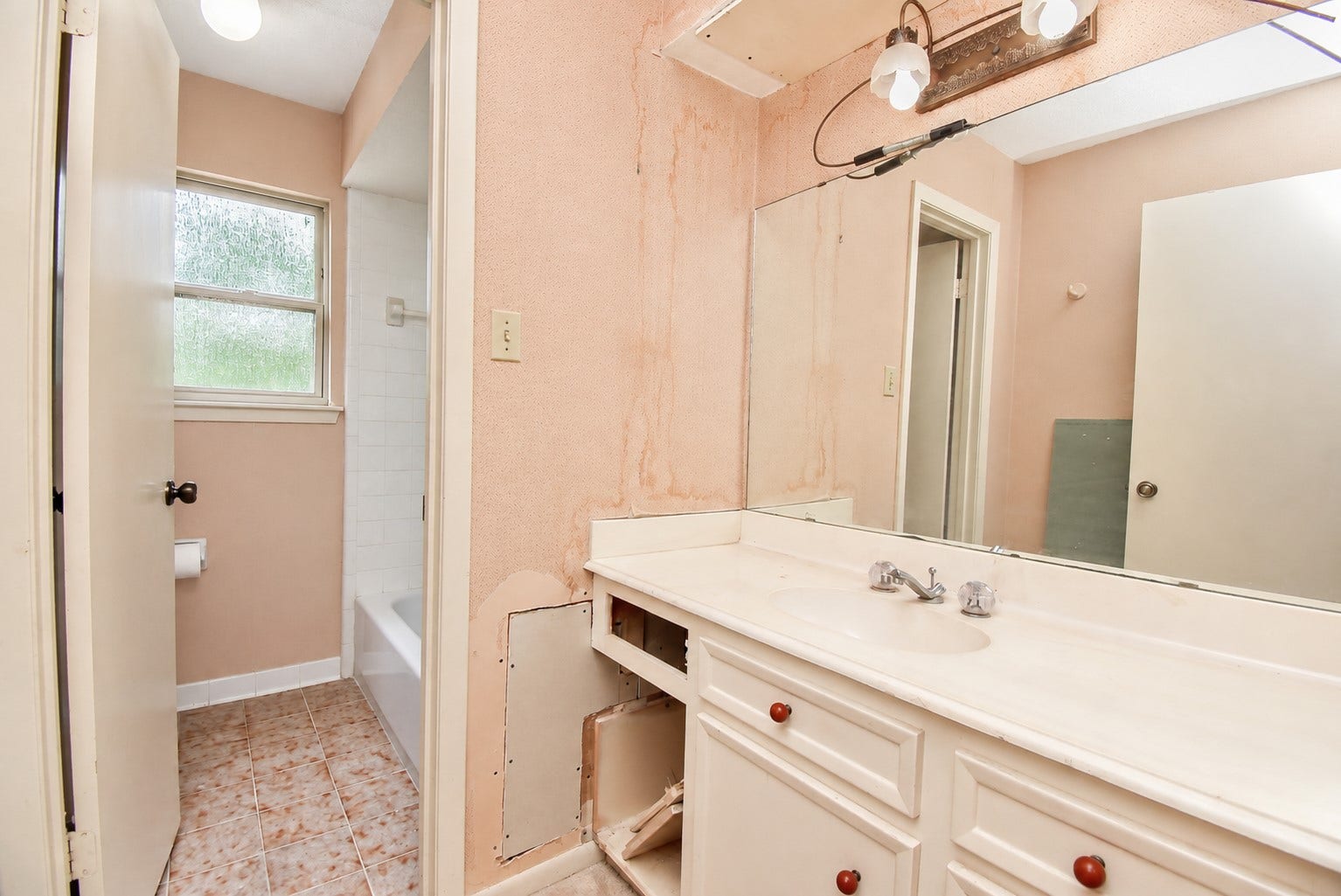 16034 Crawford Street, Jersey Village, TX 77040 16034 Crawford Street, Jersey Village, TX 77040