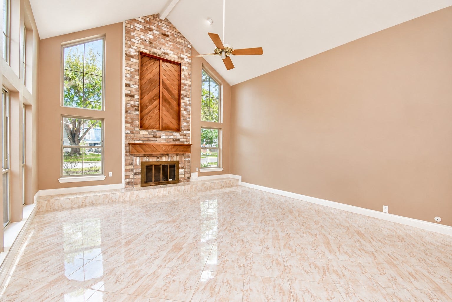 16034 Crawford Street, Jersey Village, TX 77040 16034 Crawford Street, Jersey Village, TX 77040