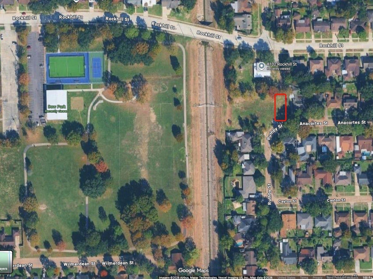 0 Anacortes Street, Houston, TX 77061 Aerial view highlighting the lot's proximity to 40-acre Dow Park.