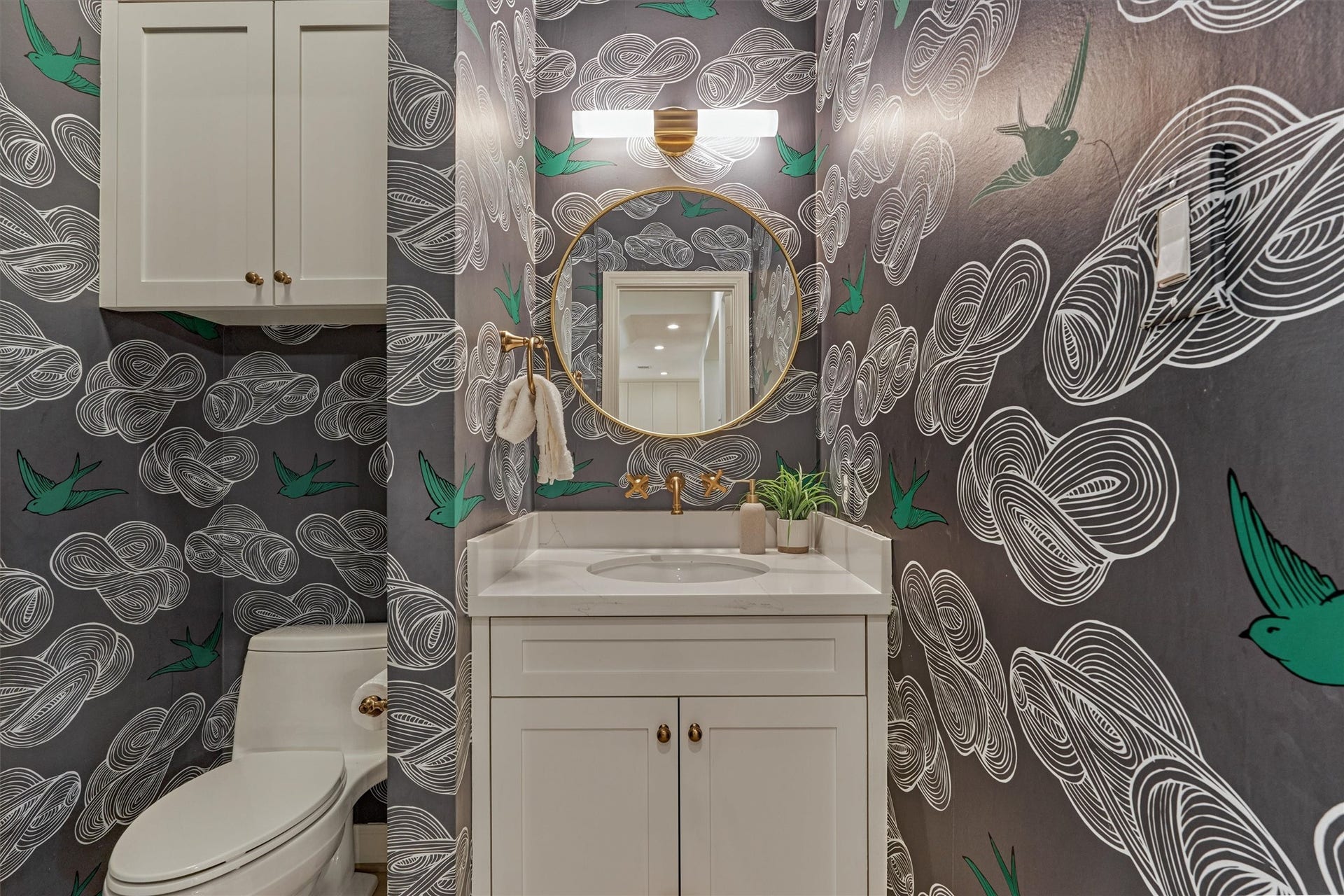13819 Majestic Spring Lane, Humble, TX 77396 half bath