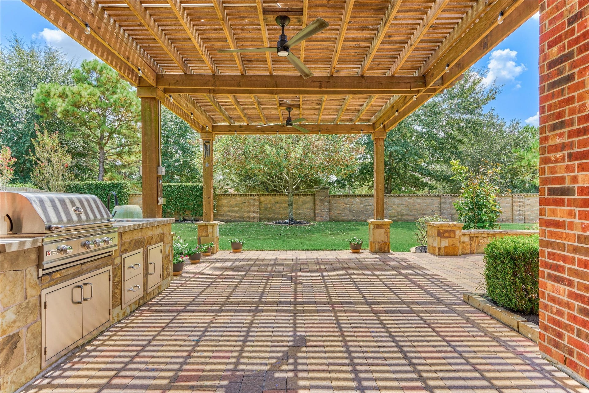 13819 Majestic Spring Lane, Humble, TX 77396 13819 Majestic Spring Lane, Humble, TX 77396