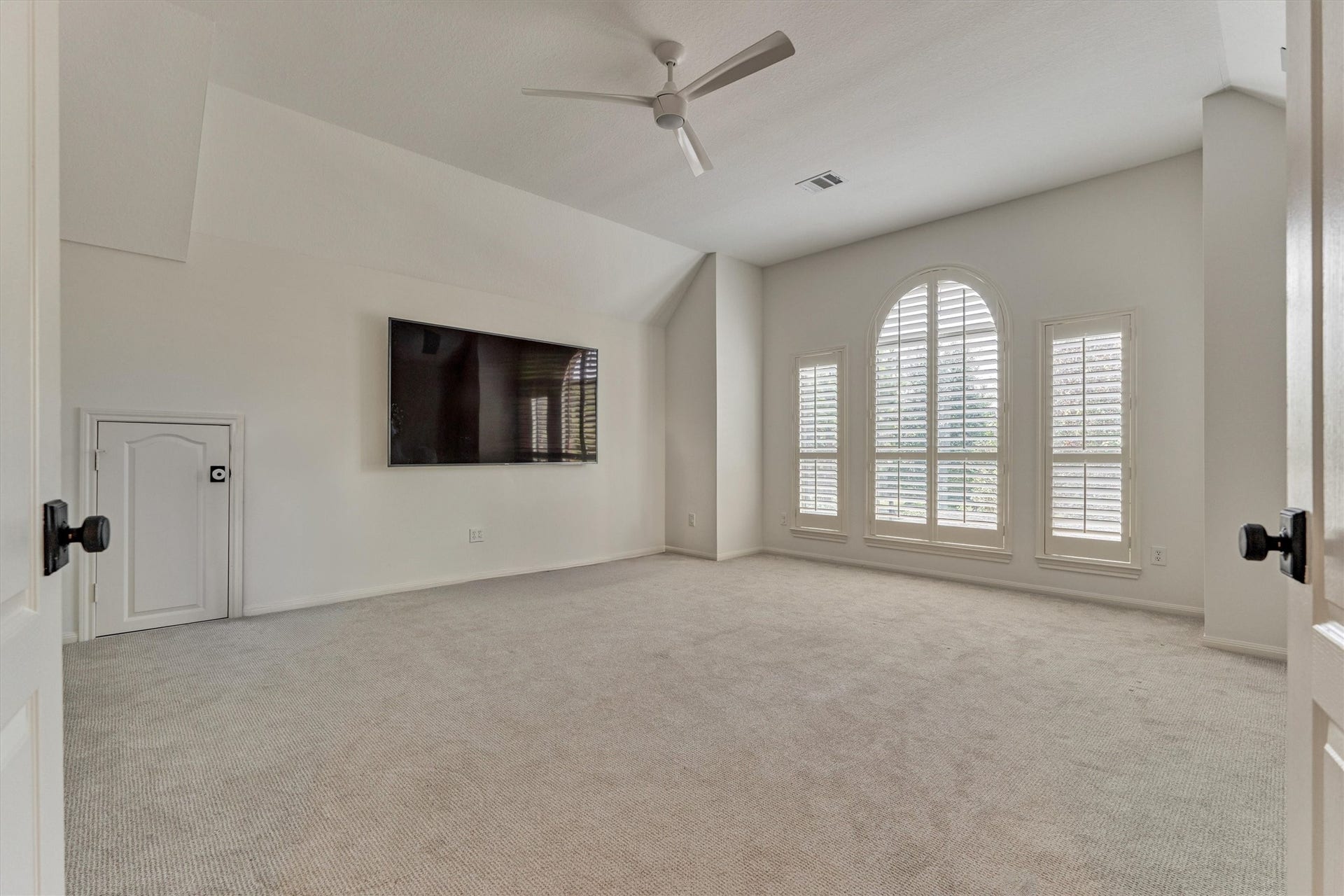 13819 Majestic Spring Lane, Humble, TX 77396 Gameroom Upstairs. Back Left side of House