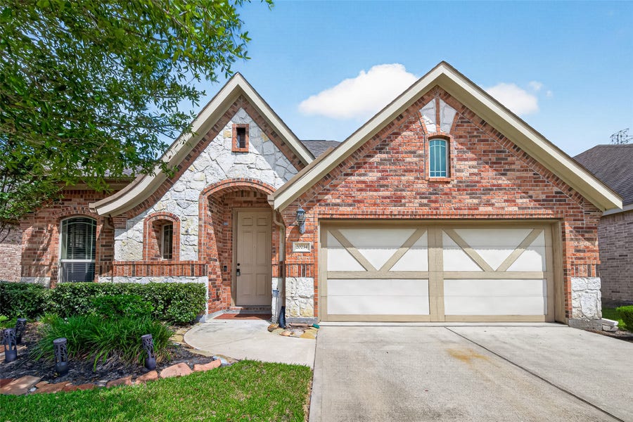 Property photo for 20234 Fossil Valley Lane, Cypress, TX