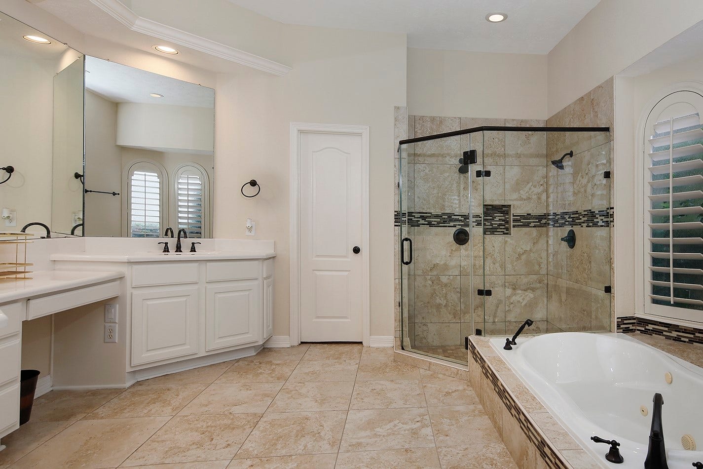 11827 Water Oak Drive, Magnolia, TX 77354 11827 Water Oak Drive, Magnolia, TX 77354
