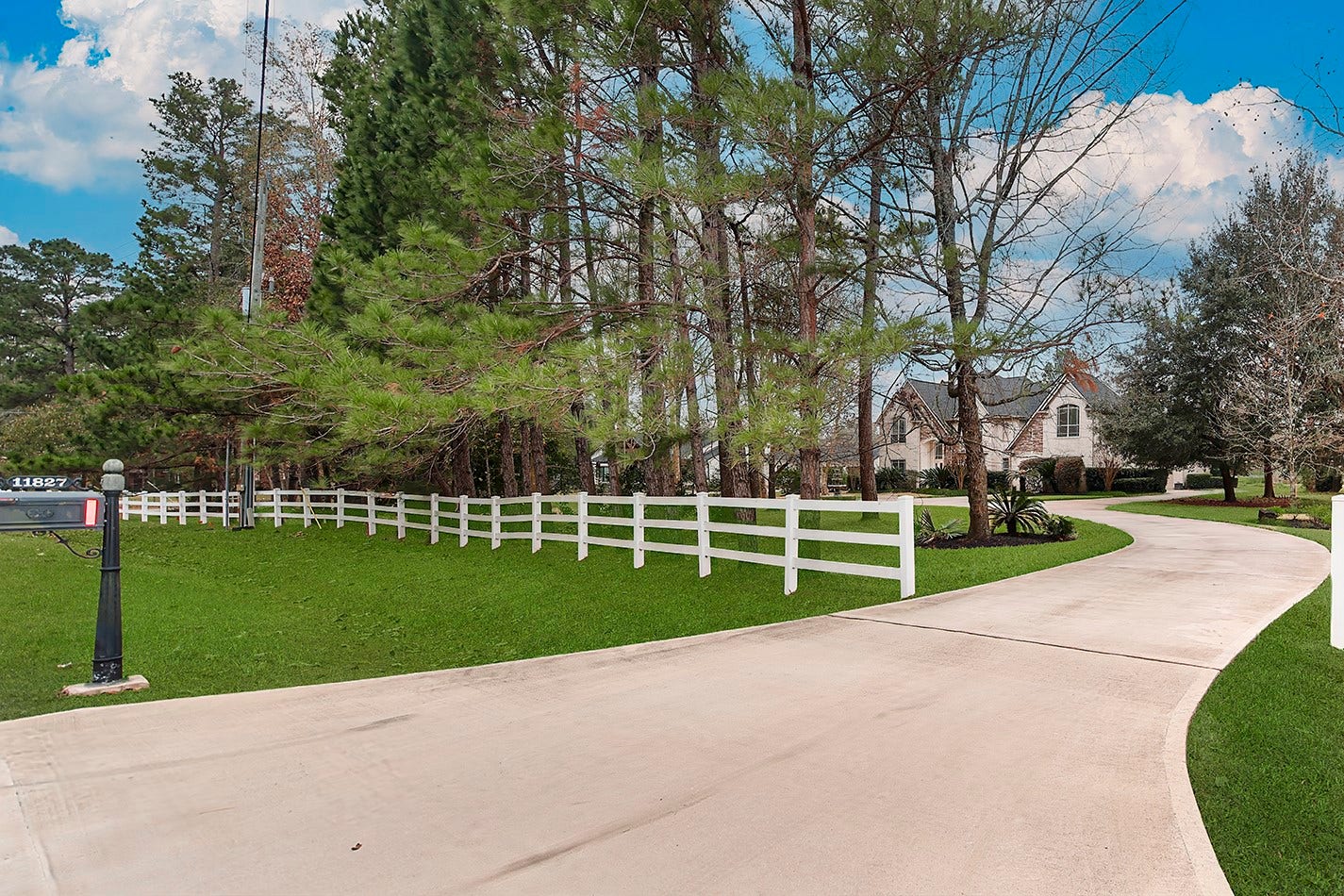 11827 Water Oak Drive, Magnolia, TX 77354 11827 Water Oak Drive, Magnolia, TX 77354