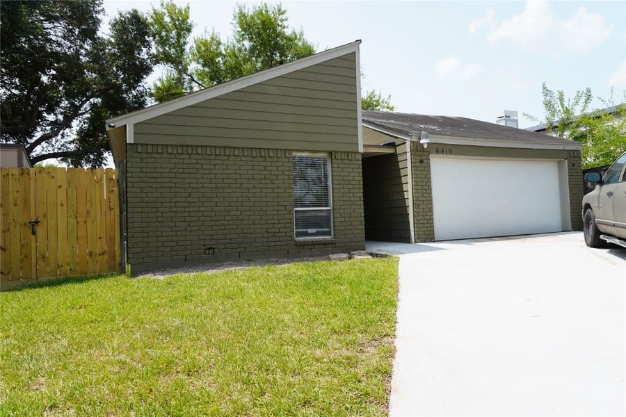 Property photo for 6419 Teal run, Houston, TX