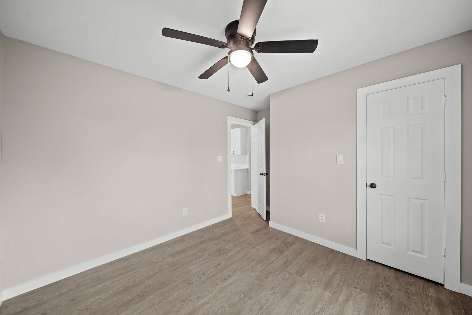 1644 County Road 180, #2, Alvin, TX 77511 1644 County Road 180, #2, Alvin, TX 77511