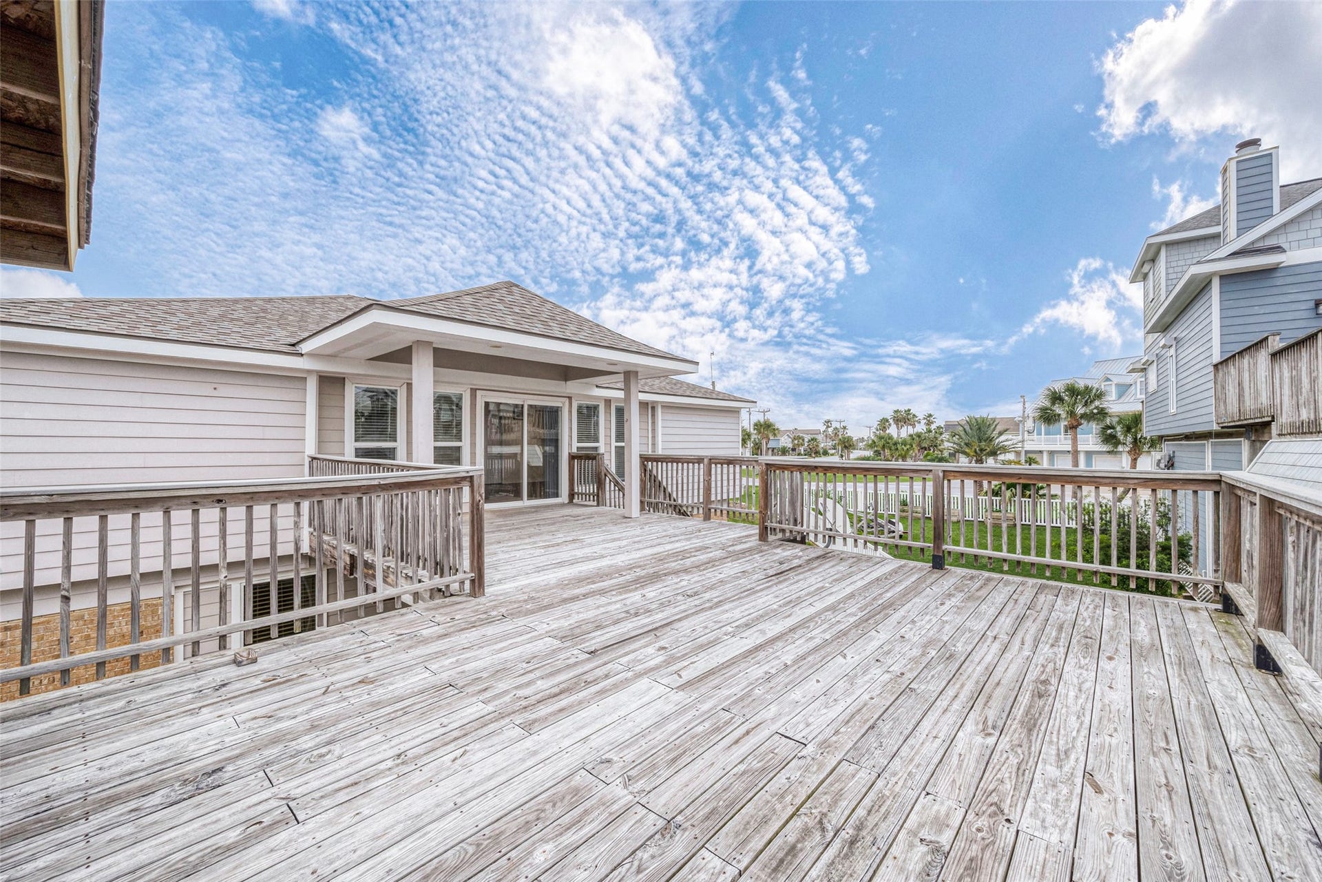 1407 Tiki Drive, Tiki Island, TX 77554 1407 Tiki Drive, Tiki Island, TX 77554