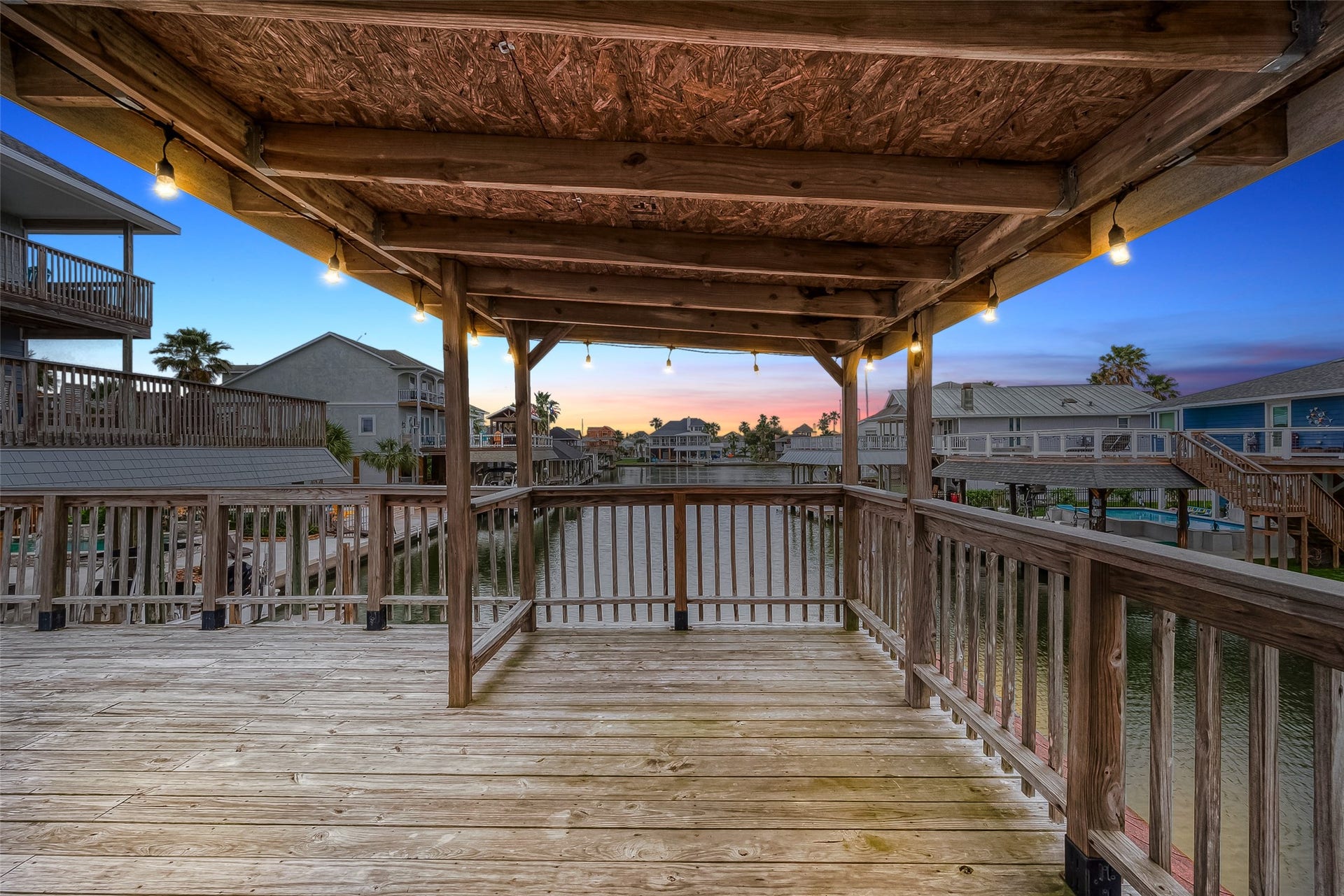 1407 Tiki Drive, Tiki Island, TX 77554 1407 Tiki Drive, Tiki Island, TX 77554