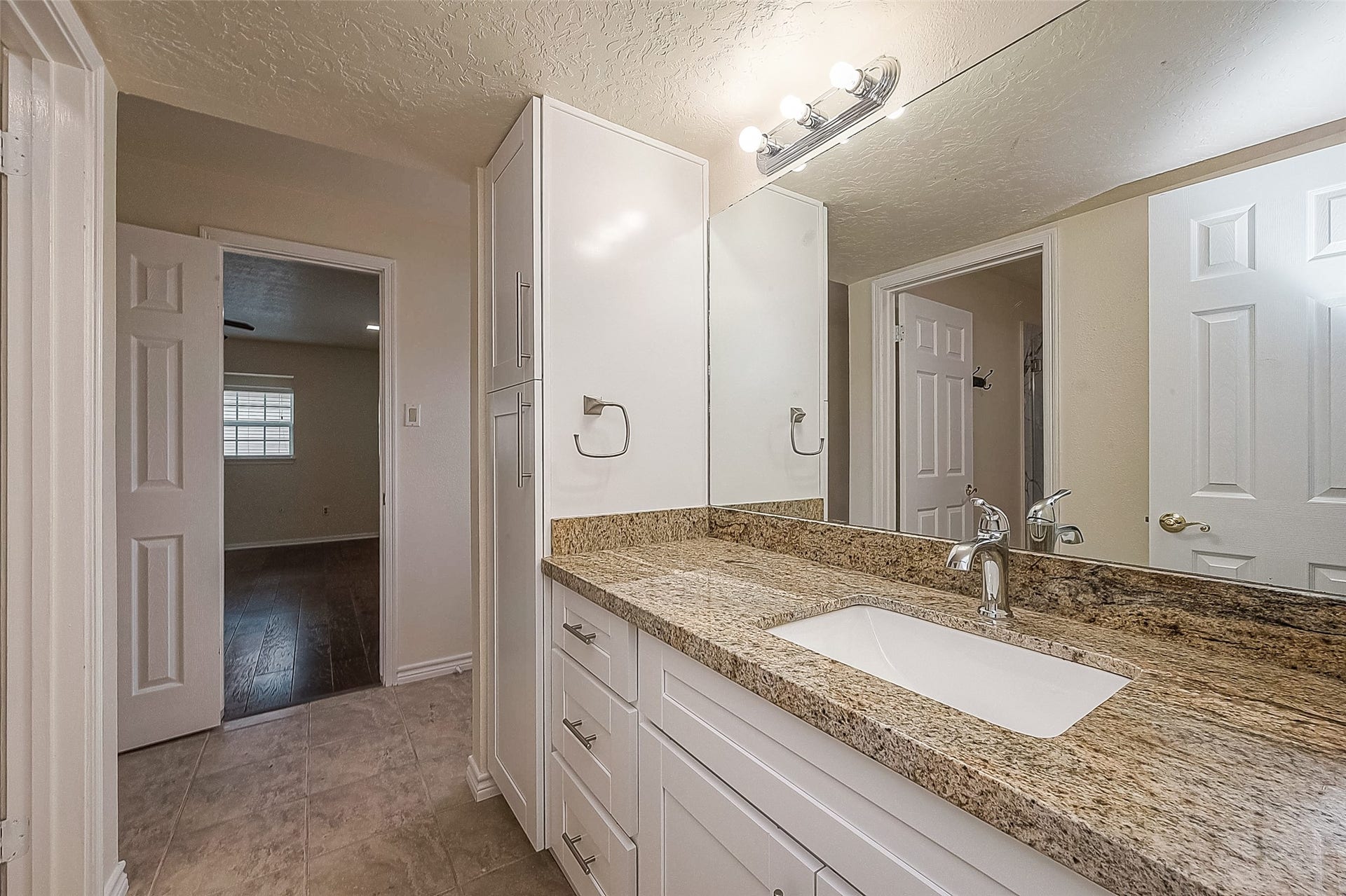 1407 Tiki Drive, Tiki Island, TX 77554 1407 Tiki Drive, Tiki Island, TX 77554