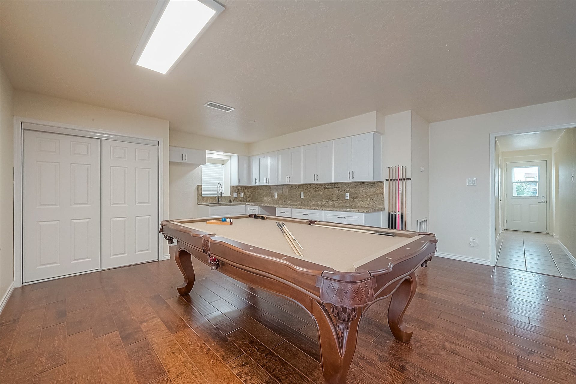 1407 Tiki Drive, Tiki Island, TX 77554 1407 Tiki Drive, Tiki Island, TX 77554
