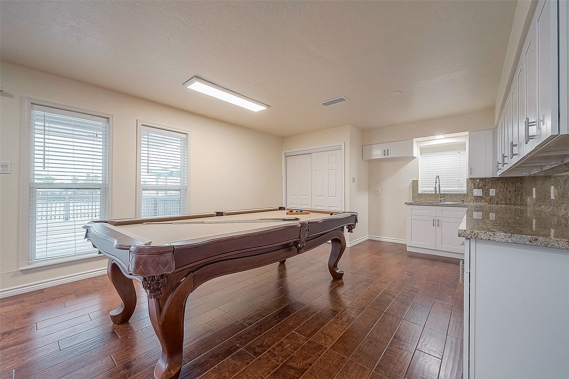 1407 Tiki Drive, Tiki Island, TX 77554 1407 Tiki Drive, Tiki Island, TX 77554