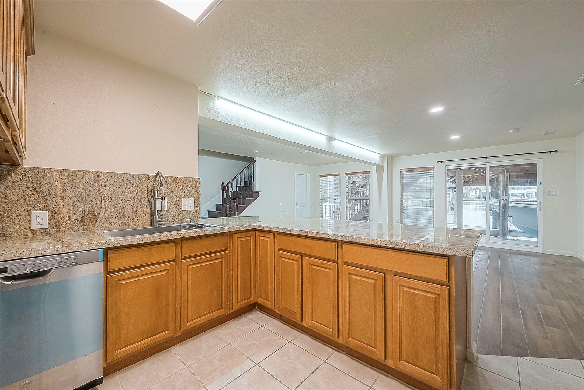 1407 Tiki Drive, Tiki Island, TX 77554 1407 Tiki Drive, Tiki Island, TX 77554