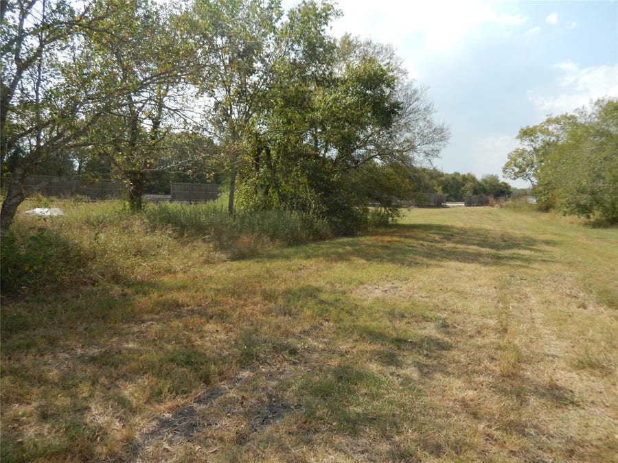 Property photo for 0 Rice Ave Avenue, Arcola, TX