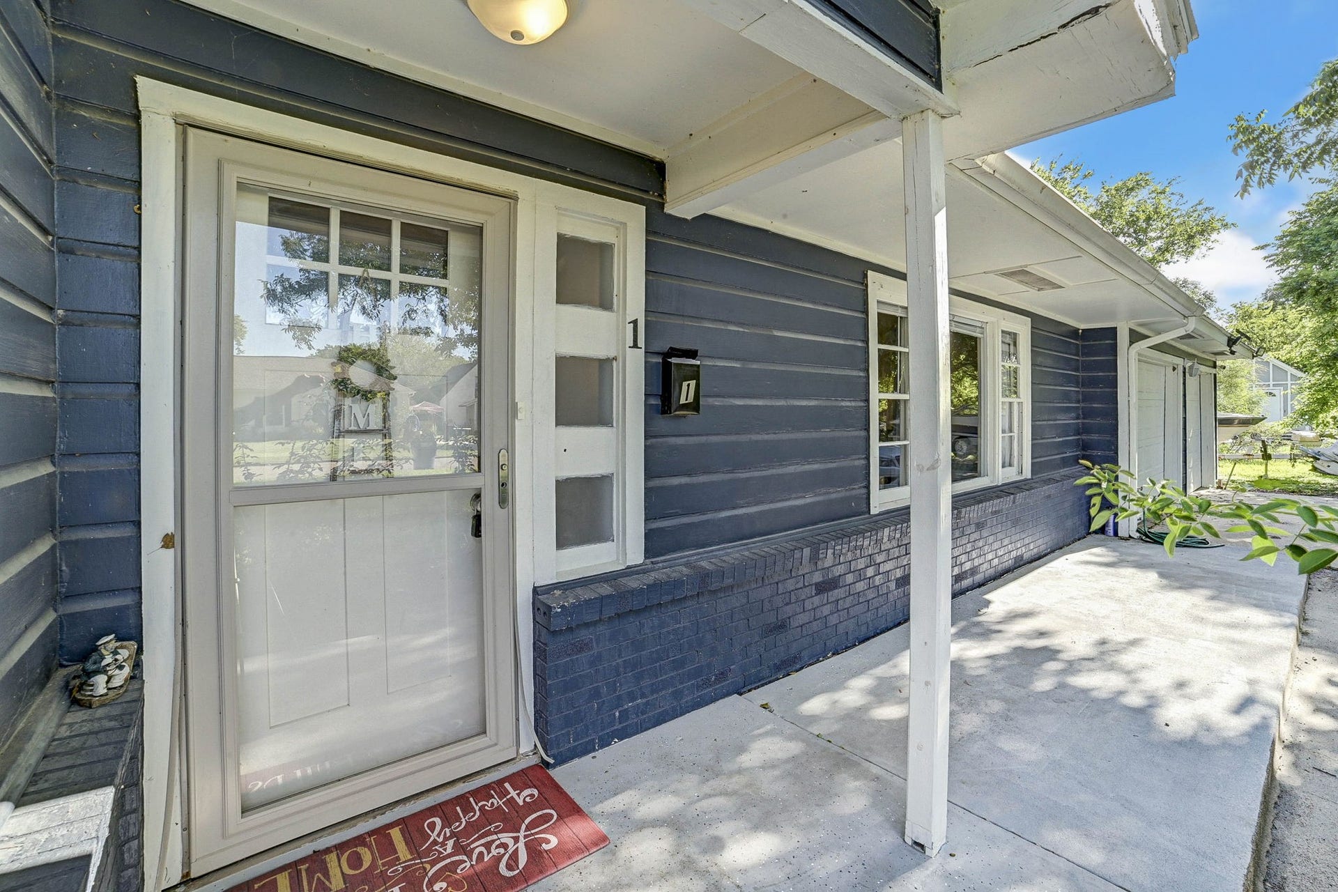 1 4th Avenue N, Texas City, TX 77590 1 4th Avenue N, Texas City, TX 77590