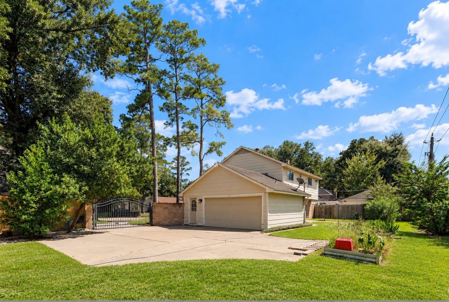 12715 Big Stone Drive, Houston, TX 77066 12715 Big Stone Drive, Houston, TX 77066