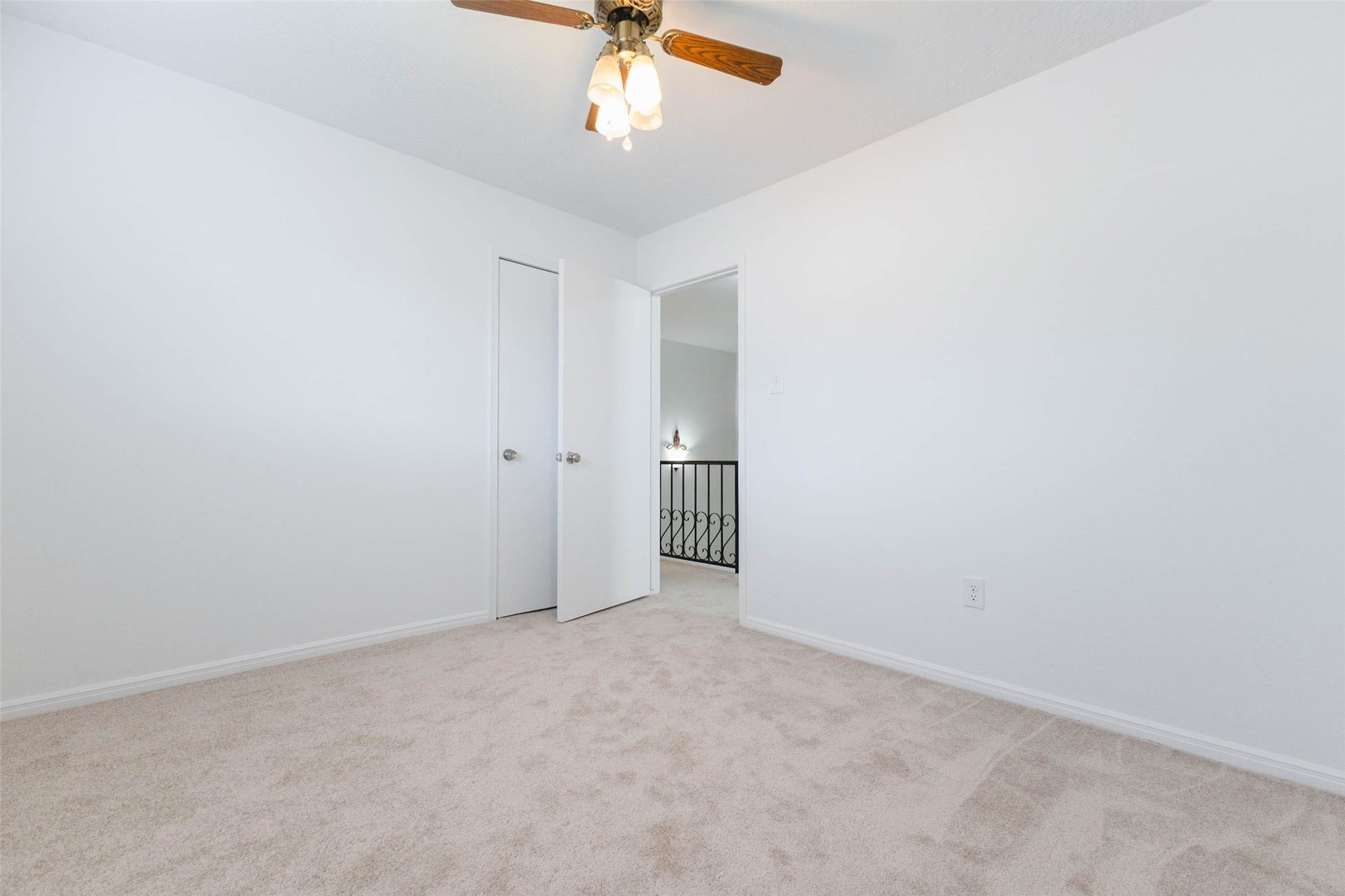 12715 Big Stone Drive, Houston, TX 77066 12715 Big Stone Drive, Houston, TX 77066