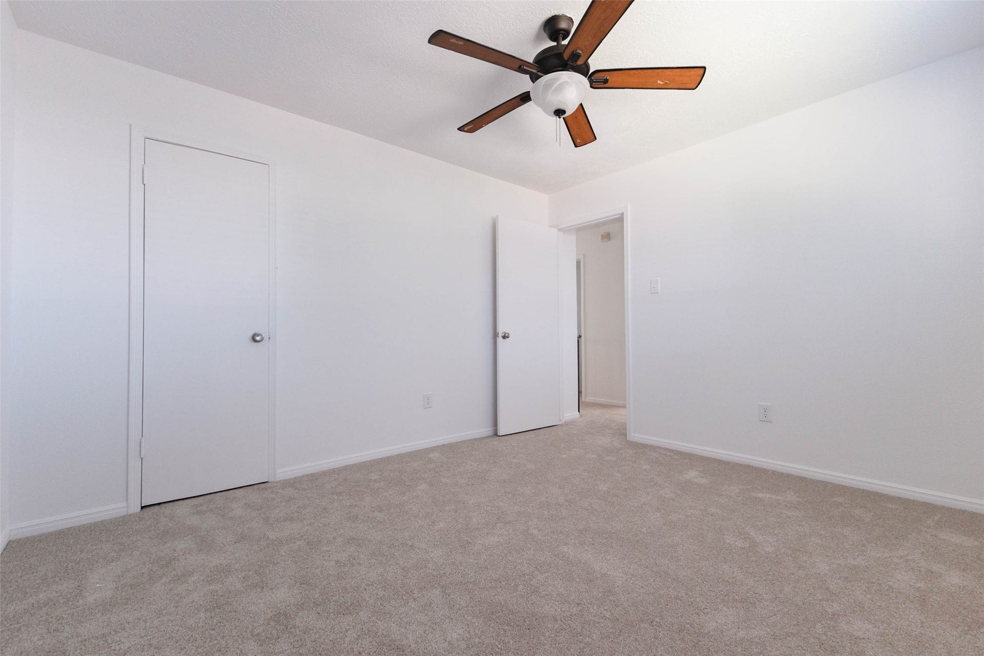 12715 Big Stone Drive, Houston, TX 77066 12715 Big Stone Drive, Houston, TX 77066